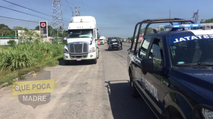 Encuentran cadáver dentro de un tráiler en Cunduacán.