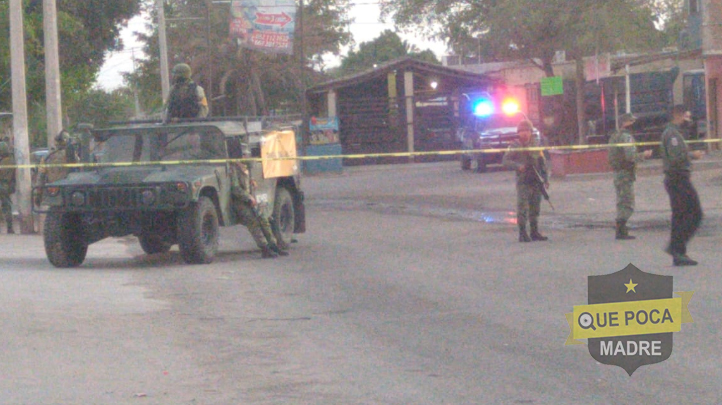 Policías se enfrentan con hombres armados que transportaban 2 cadáveres en Culiacán.