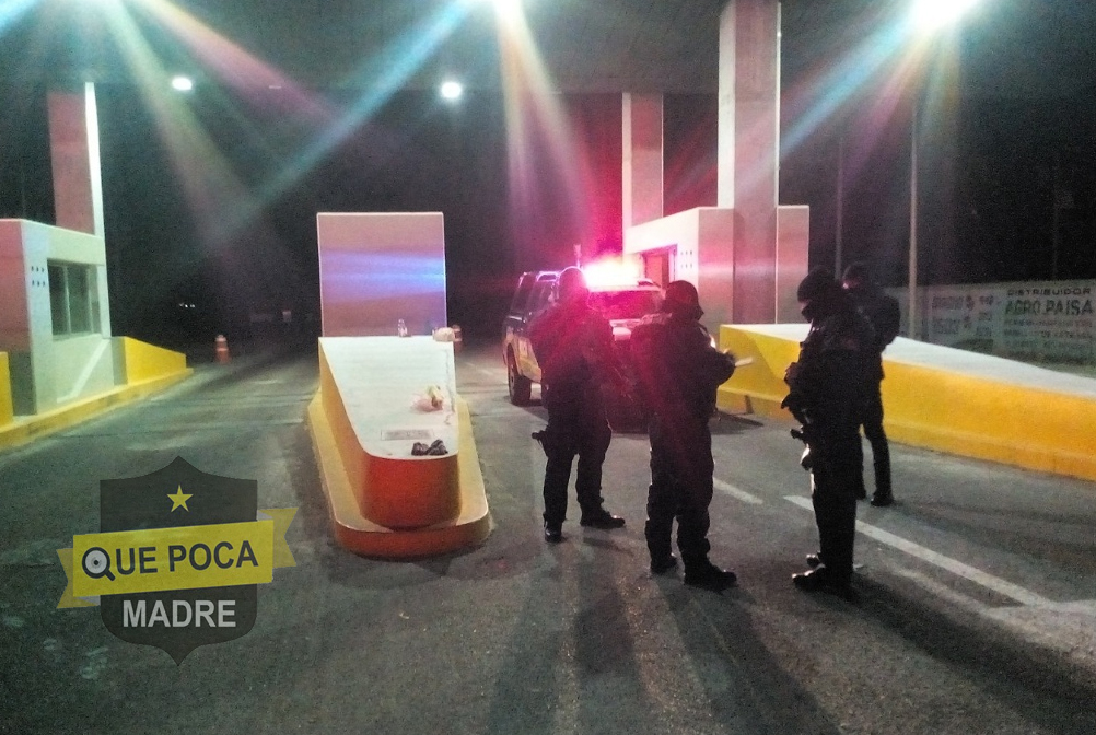 Elementos de la SEDENA aseguran 8 kilos de mota en la puerta Acceso Sur de Aguascalientes.