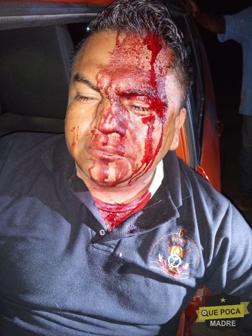 Policías golpean a enfermero por considerarlo riesgo de contagio en Oaxaca.