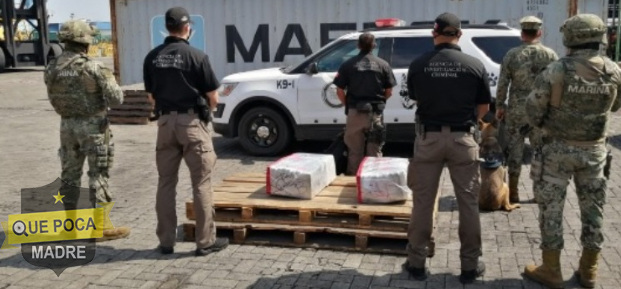 Aseguran más de 100 kilos de droga y detienen a dos sujetos en Manzanillo.