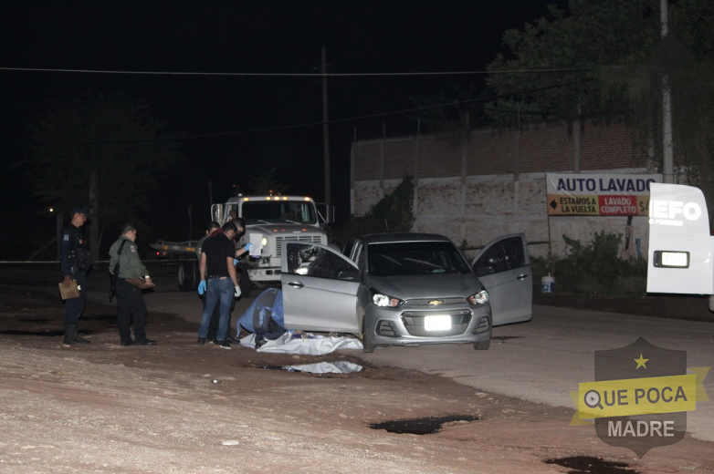 Interceptan y ejecutan a 2 en Culiacán.