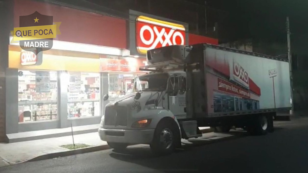 Sujeto asalta a su compañero de trabajo en un Oxxo de Aguascalientes.