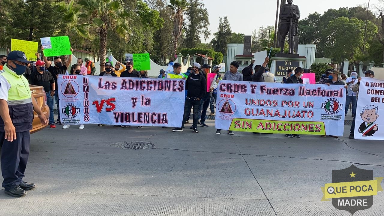 Representantes de anexos protestaron en visita de AMLO a Irapuato.
