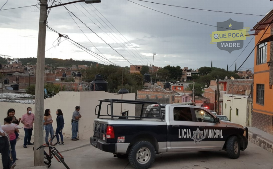 Hombre es asesinado en la entrada de su casa en Calvillo.