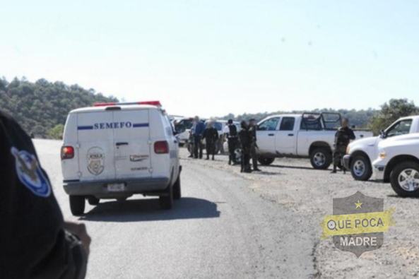 Hallan 3 cuerpos dentro de camioneta calcinada en Gómez Palacio.