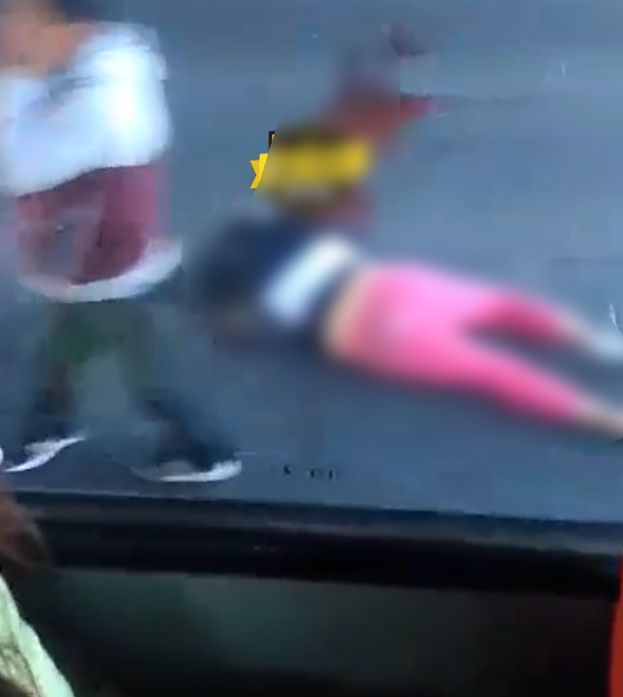 #Video #Toluca: Muere mujer motociclista después de ser derribada en la carretera #Toluca #Atlacomulco.