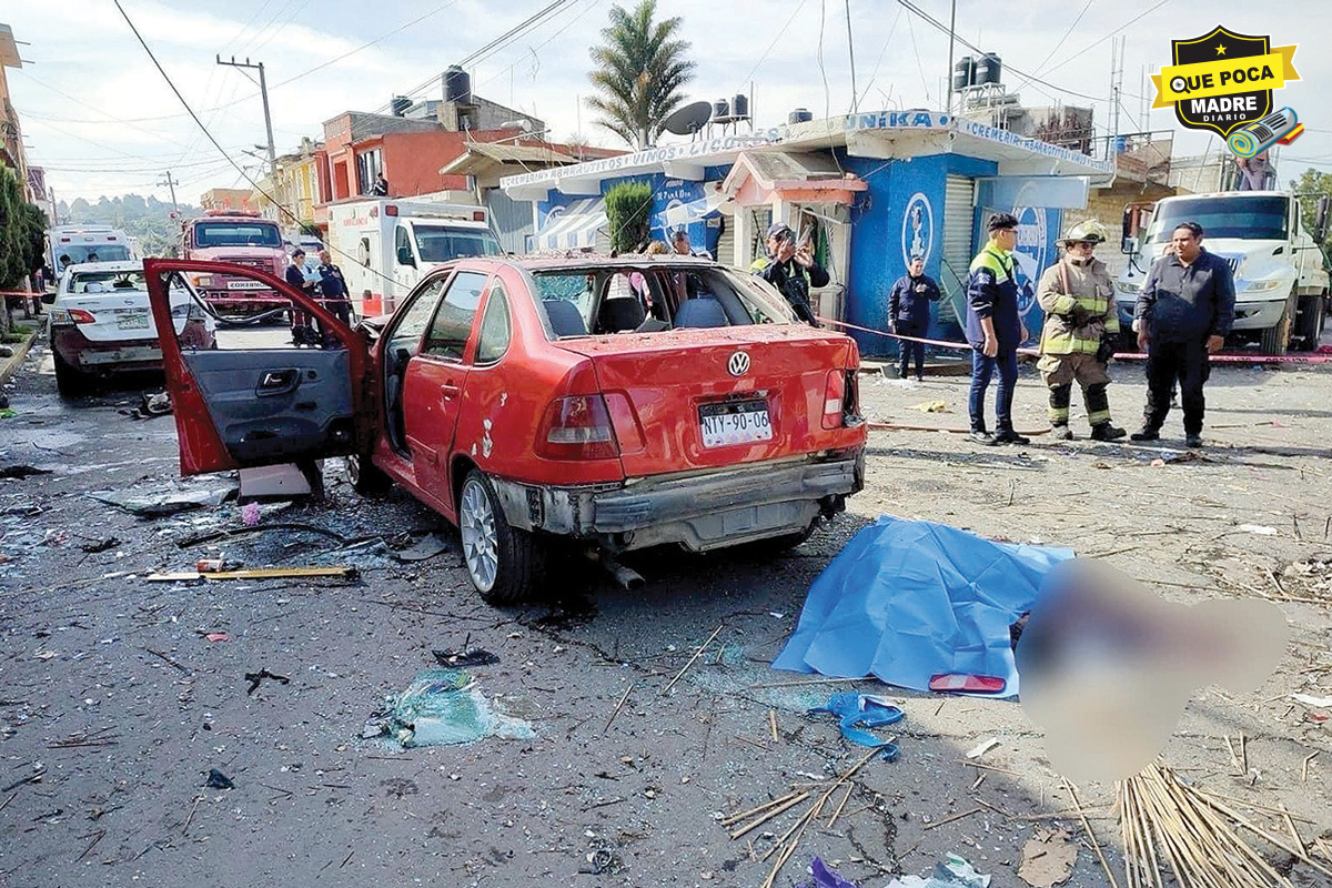 ¡OTRA DE PIROTÉCNICA! EXPLOTÓ UNA CAMIONETA EN EL EDOMÉX, DEJÓ UN MUERTO Y MUCHOS HERIDOS