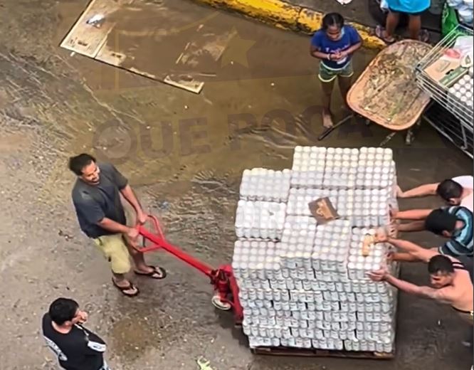 POBRES DAMNIFICADOS TIENEN SED‼🤨❌ PERO SED DE LA PELIGR0SA 🍺🎥 México Mágico