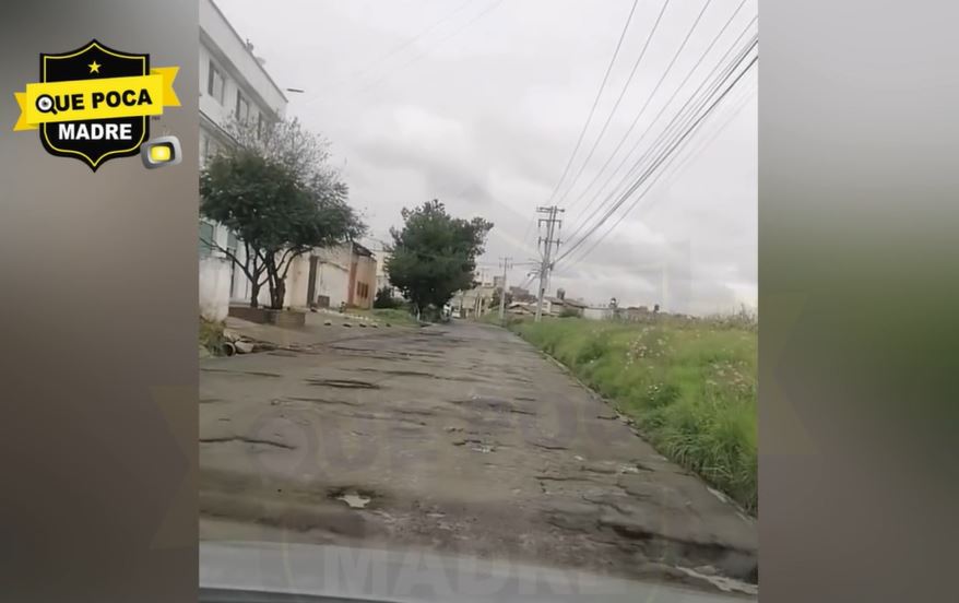 ¡¡⚠ YA PARECE LA LUNA CON TANTO CRÁTER: CIUDADANÍA AFIRMA QUE LAS CALLES DE TOLUCA “ESTÁN DEL CARAJO” 🚧🤬!! (VIDEO)