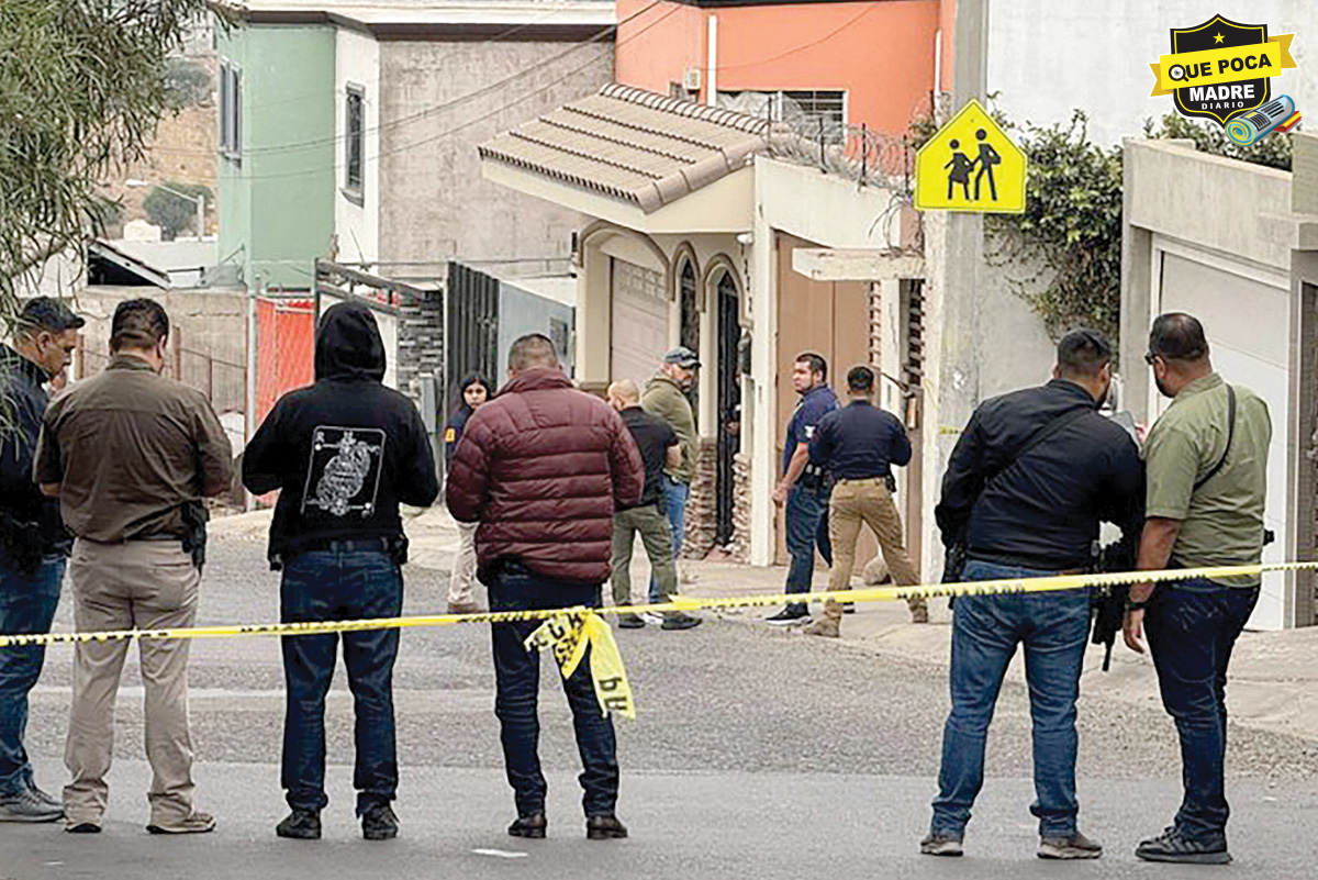 LE DAN PISO A JEFE POLICIACO EN SU DOMICILIO, EN TIJUANA