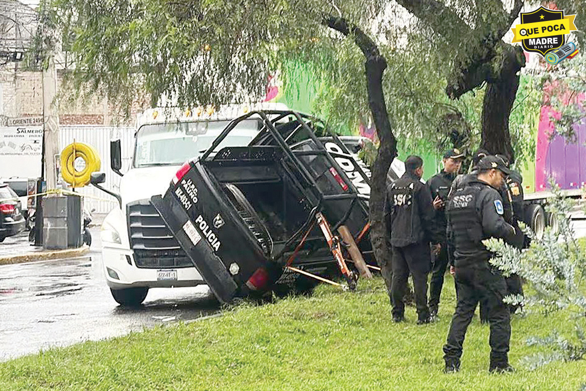 UN POLICÍA MUERTO DESPUÉS DE QUE TRÁILER IMPACTARA PATRULLA EN IZTACALCO