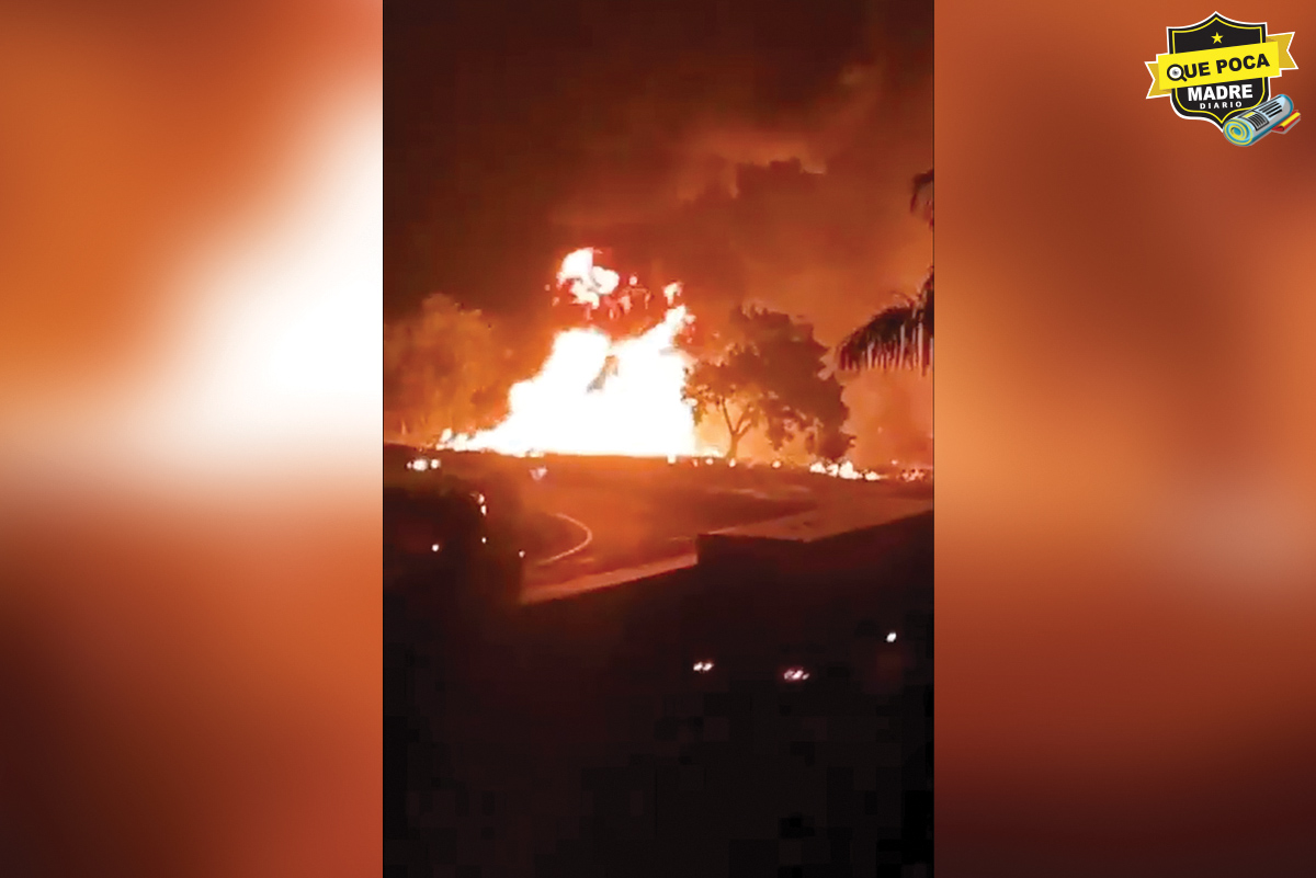 ¡IBA QUE ECHABA LUMBRE! EXPLOTA PIPA EN UNA CARRETERA POR EXCESO DE VELOCIDAD