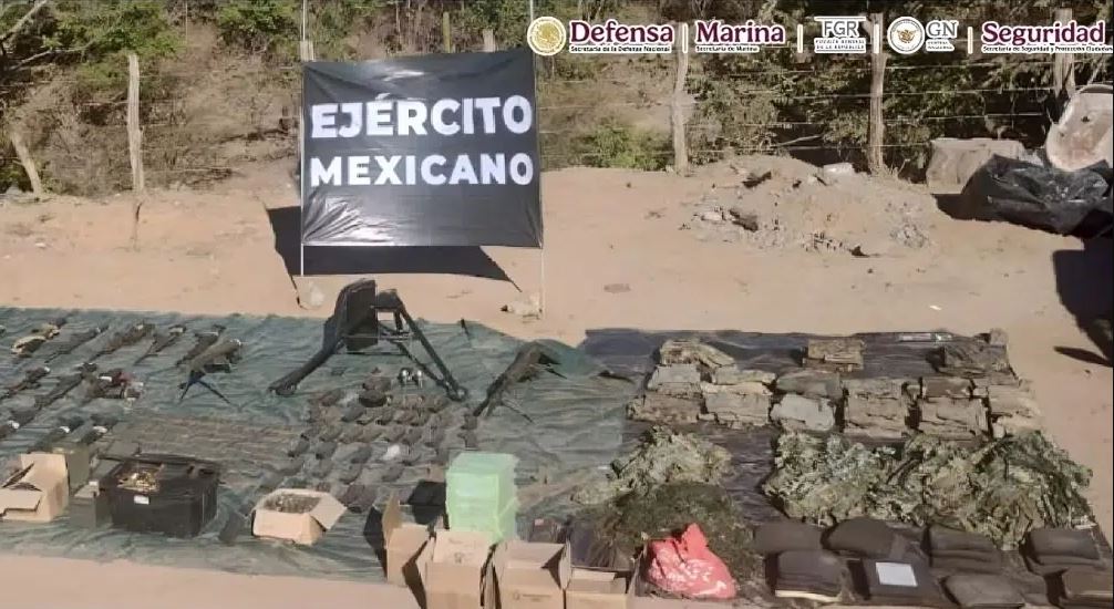 SEDENA LE PEGA AL NARCO DE SINALOA Y DECOMISA MÁS DE 120 MILLONES DE PESOS EN DROGA Y ARSENAL