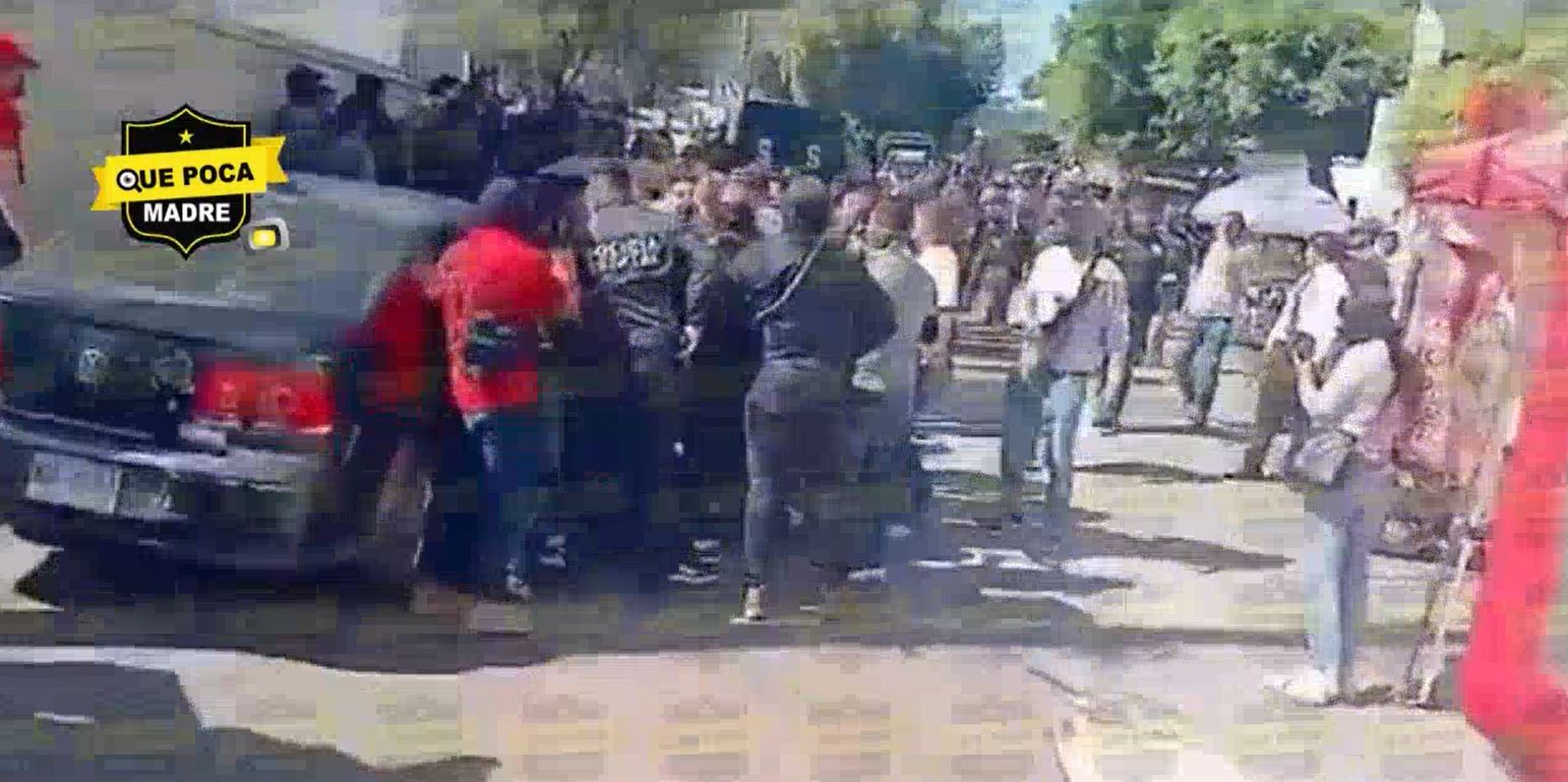 🥊 POLICÍAS CONVIERTEN MINISTERIO PÚBLICO DE ECATEPEC EN RING DE LUCHA LIBRE 🚨👮‍♂