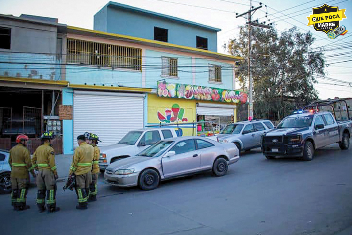 ¡SU ÚLTIMA MOJADA DE BROCHA! En Tijuana hombre se electrocuta al tratar de pintar casa